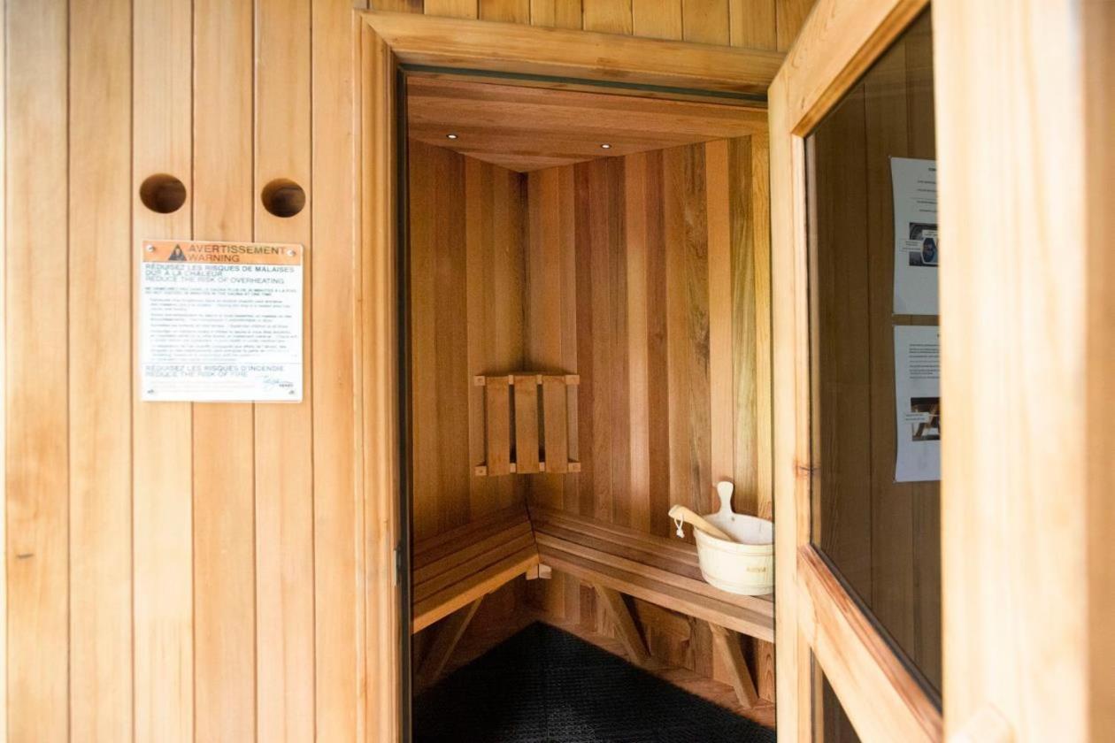 Willa Chalet Serenity - Mont Tremblant Ski - Spa Sauna Wifi Tv Privet Chic Modern House La Conception Zewnętrze zdjęcie